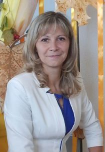 Голыш Оксана Олеговна.